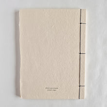 Cargar imagen en el visor de la galería, Libreta "This world is but a canvas": Henry David Thoreau