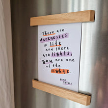 Cargar imagen en el visor de la galería, Conjunto de 12 postales con frases inspiradoras