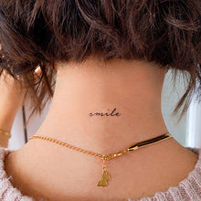 Cargar imagen en el visor de la galería, Tatuaje temporal Smile en la nuca