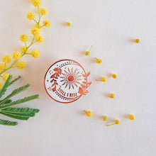 Cargar imagen en el visor de la galería, Pin de Maya Angelou Still I rise