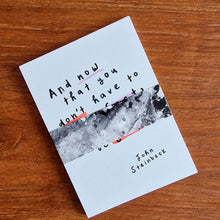 Cargar imagen en el visor de la galería, Conjunto de 12 postales con frases inspiradoras